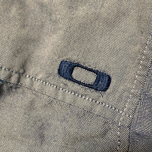 Oakley button up blue men's large shirt - Picture 3 of 5
